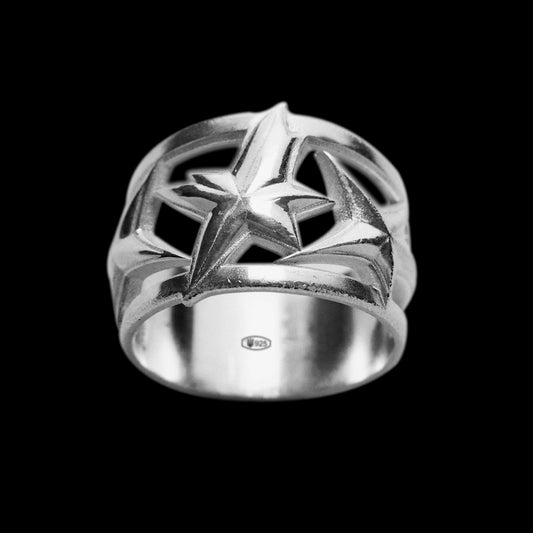 SHARP STARS RING